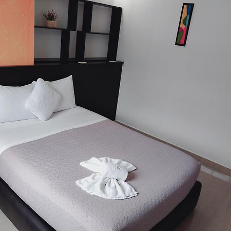 Hotel Milla Suites Mérida Esterno foto